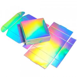 emballage carton arc-en-ciel pour toutes les occasions