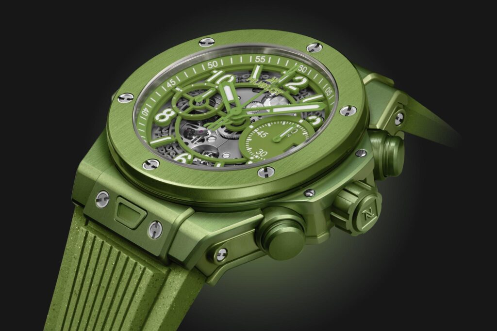 Gros plan de la montre Hublot BigBang Unico Nespresso